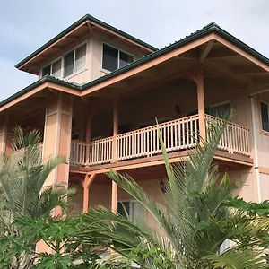  Holiday home Coconut Palms Vacation Near Lava Fields And Beaches United States